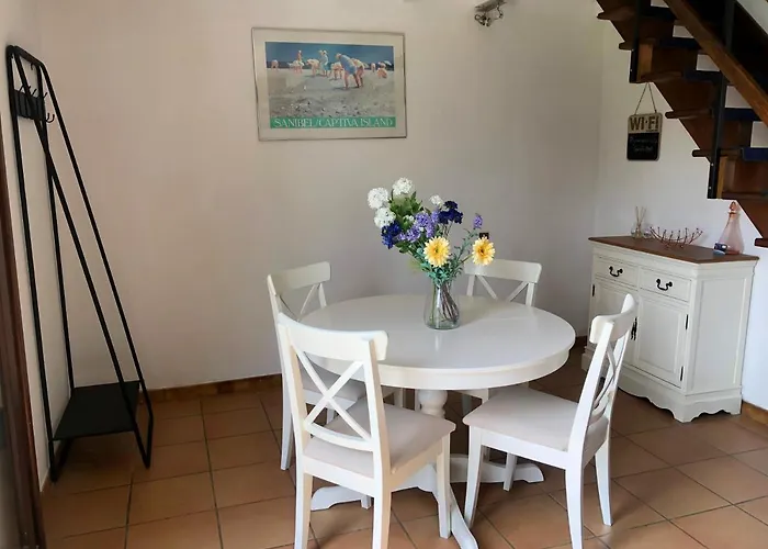 Hameau De Montcabirol - Pyrenees * ミルポワ