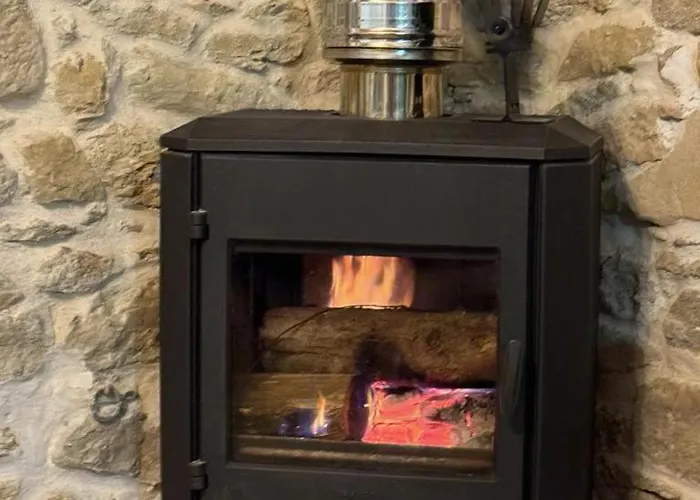 Hameau De Montcabirol - Pyrenees Mirepoix (Ariege)